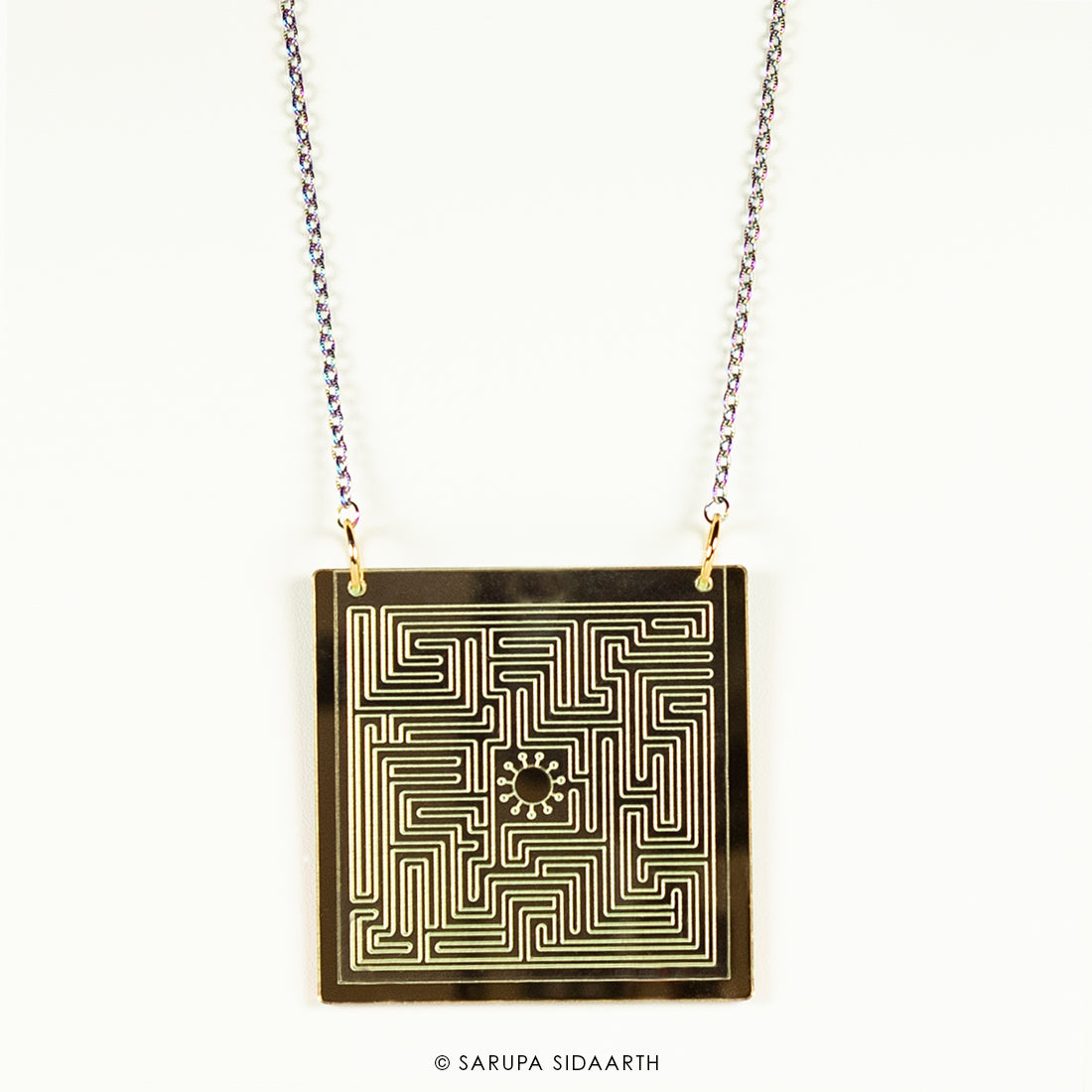 Clear and Gold Acrylic Maze Necklace
